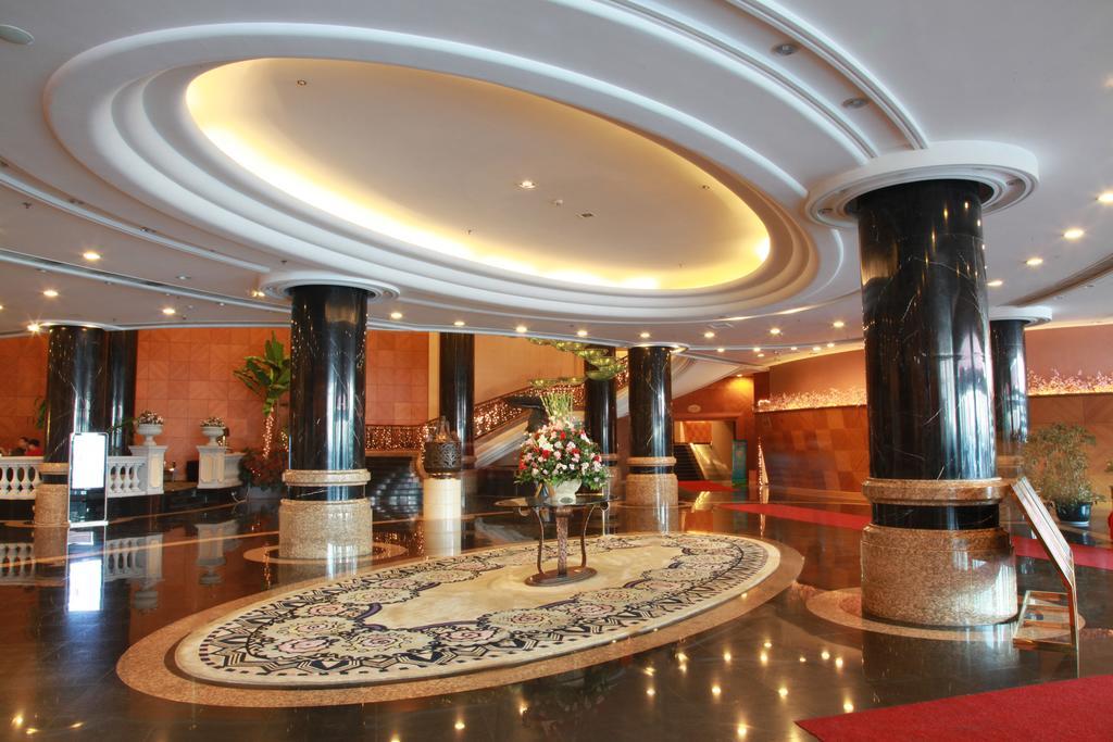 New Gloria Plaza Garden Hotel Harbin Exterior photo